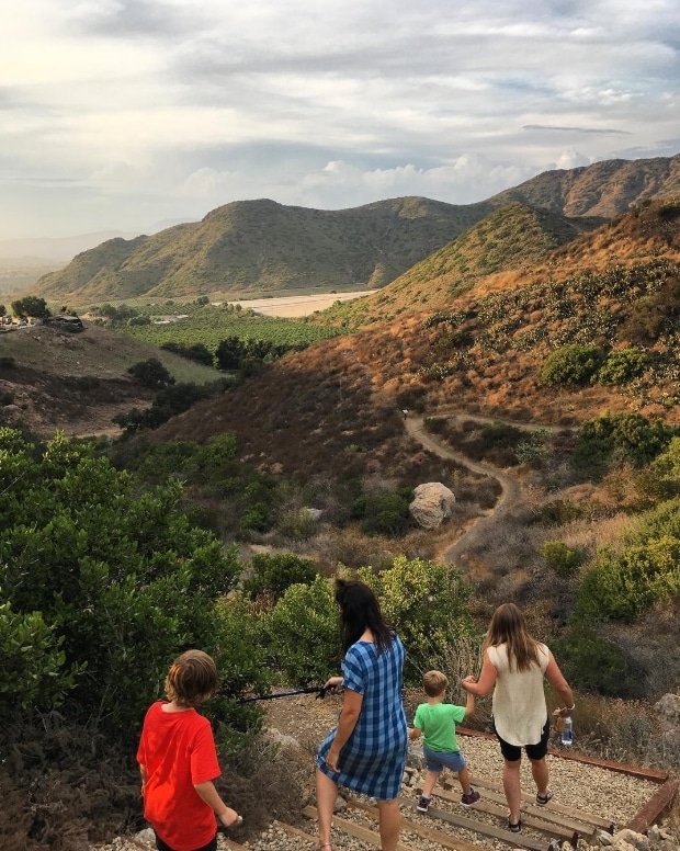 Camarillo Oak Grove County Park Trail