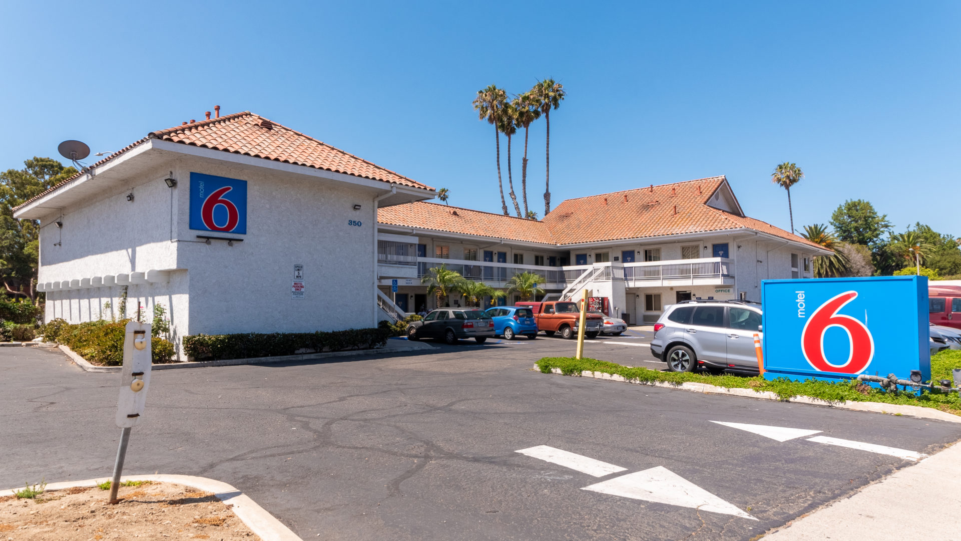 Motel 6 Ventura Downtown - Ventura County Coast