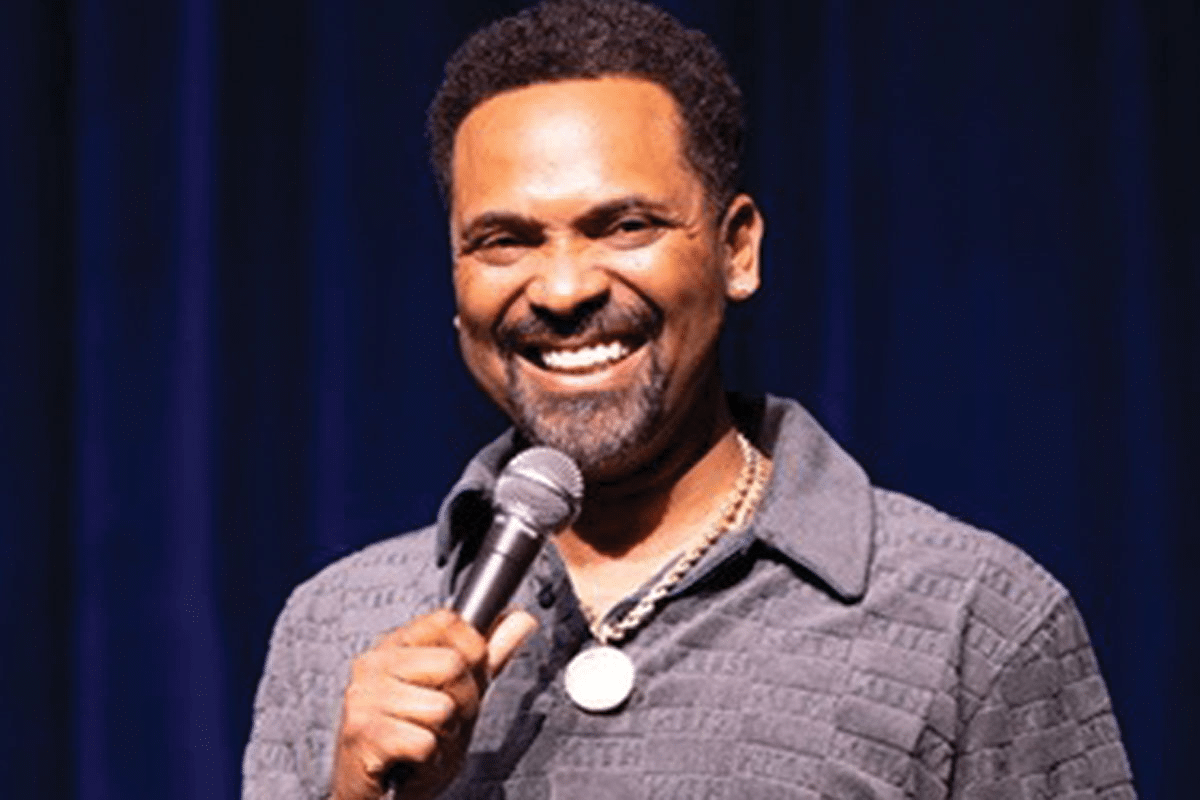 Mike Epps stand up comedy at Levity Live Oxnard.