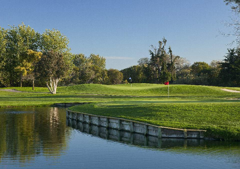 Buenaventura Golf Course in Ventura, CA